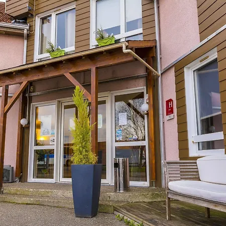 East Ξενοδοχείο