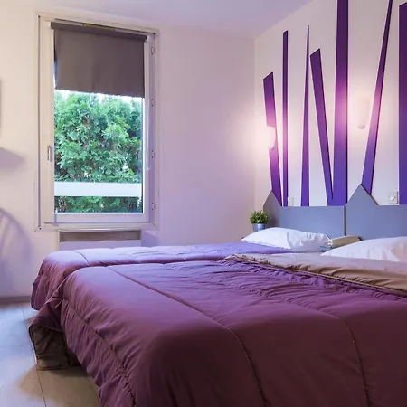 East Ξενοδοχείο